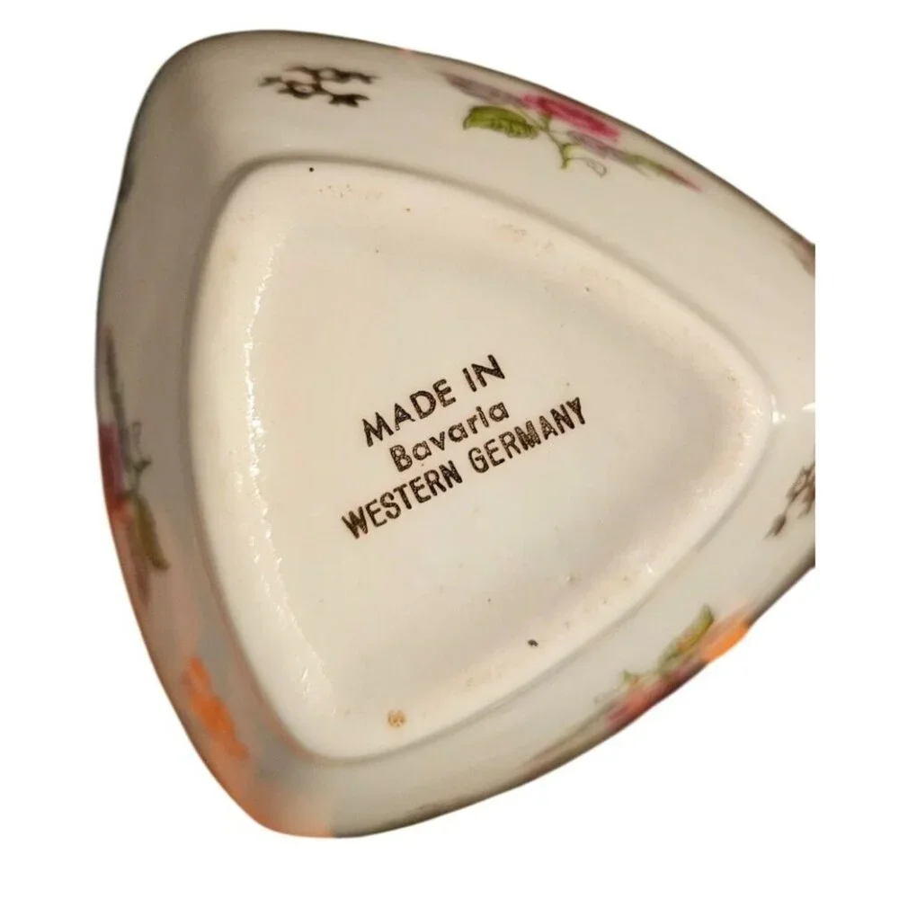 Vtg Trinket Lot Bavarian Trinket Box,‎ Chinese Stamp Ink, Latton Sugar & Creamer